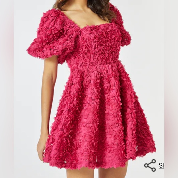 FOREVER UNIQUE PINK TEXTURED PUFF SLEEVE MINI DRESS - Picture 2 of 9